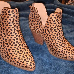 Cheetah booties